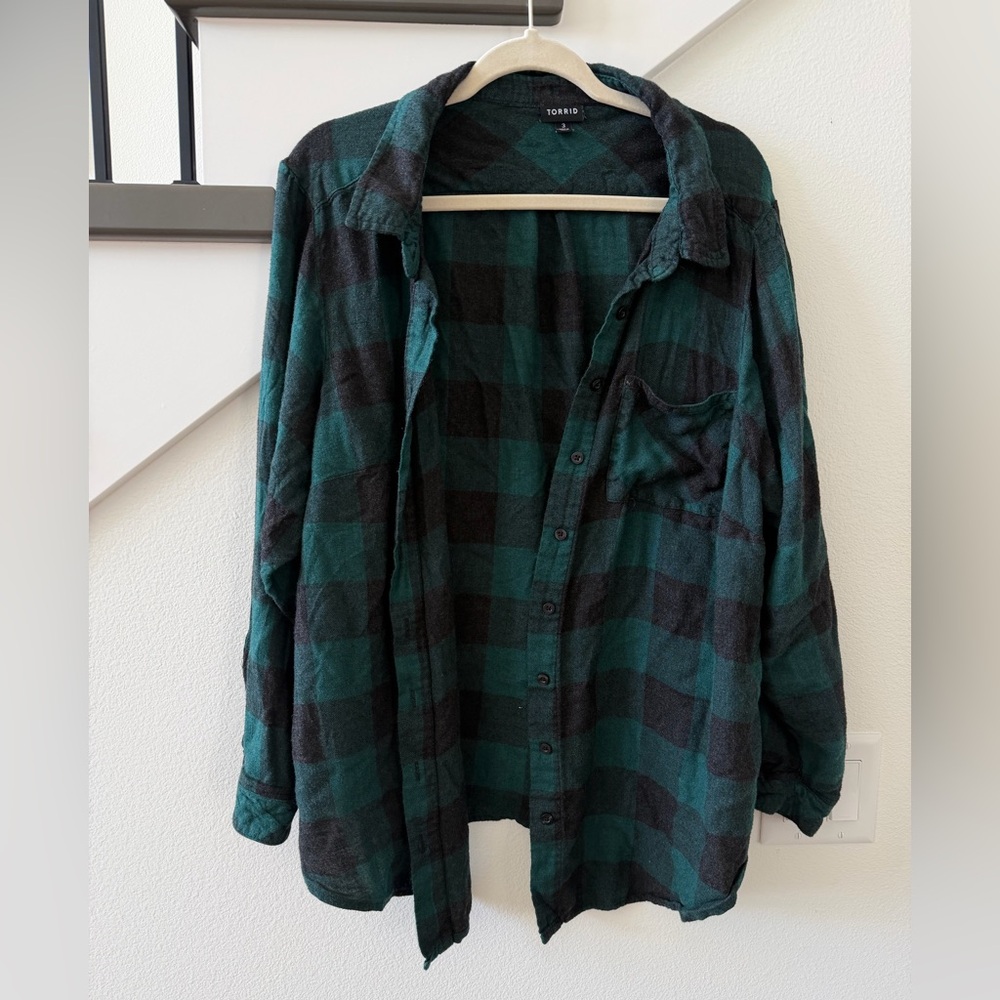 Torrid Green and Black Plaid Button-Up Shirt